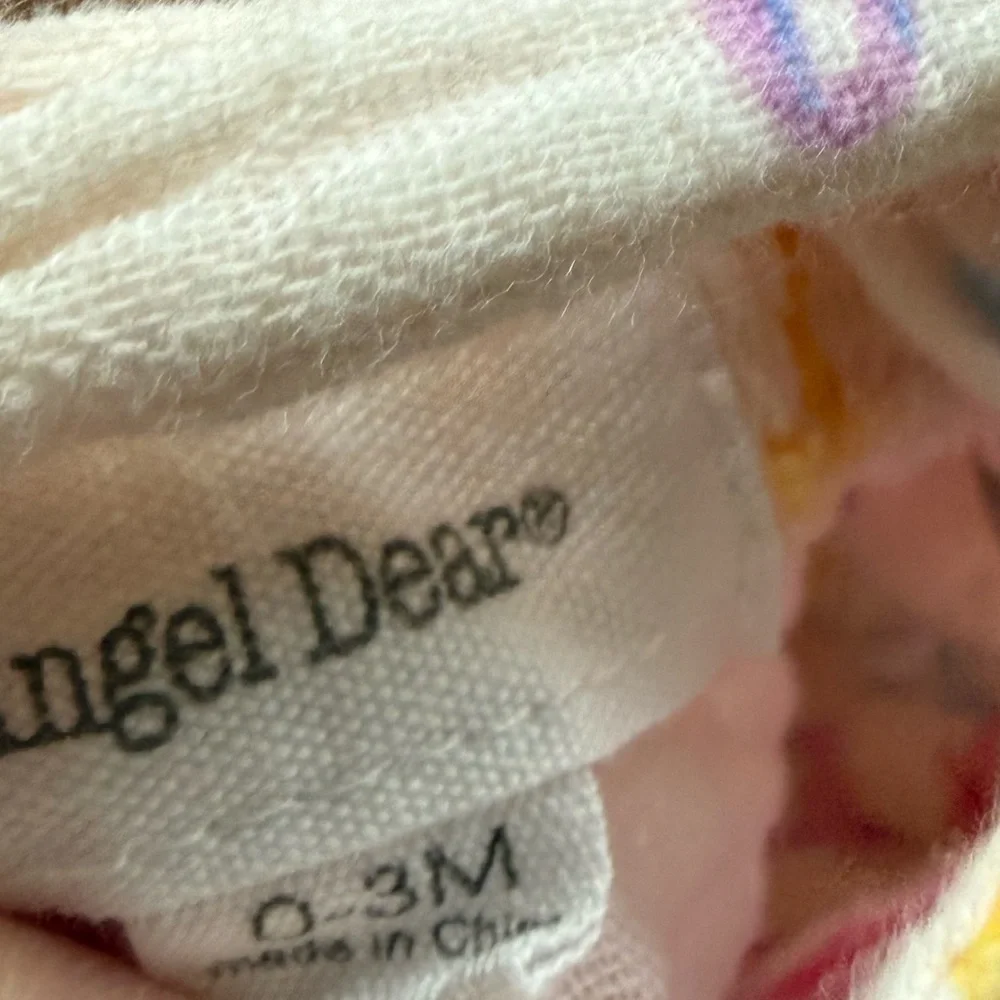 ❤️$10 FLASH SALE❤️Angel Dear Romper 0-3M - Picture 3 of 3